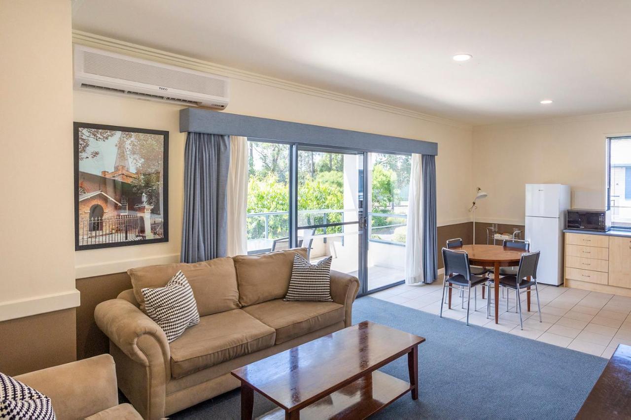 موتيل وندسور موتيل هاوكيسبوري رايس كلوب المظهر الخارجي الصورة A typical apartment at the University of Western Australia